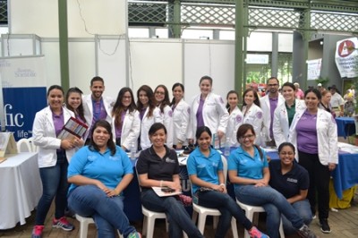 APhA-ASP Puerto Rico Pharmacy Students with Chapter Advisor on  “Encaminada: Encendiendo la Luz por la Diabetes”
