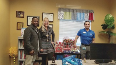 Fort Myers Delivers Gifts to Franklin Park Elementary