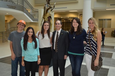 FCAS Dean Don Rosenblum, Ph.D.and current NSU students presented a panel discussion at the Dual Admission and Honors Program Expo (left to right, Brandon Brule, Roshni Patel, Vanessa Mezquia (Academic Program Coordinator), Don Rosenblum, Ph.D., Marissa Hoffman, and Jamie Kooiker.) 