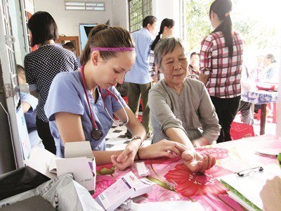 Communuty Outreach Vietnam-Kristin Schumann OMS-II